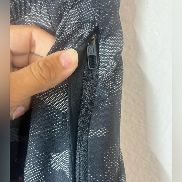 Lululemon Pace Breaker Short 9” Lined Size Medium - Picture 7 of 10